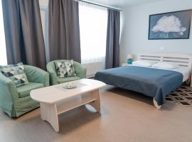 Hotel Mezaparks، فندق في ريغا