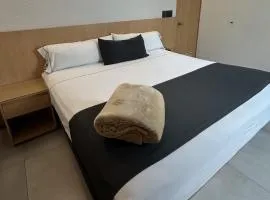 Hotel Emperador centro Guadalajara y Remodelado