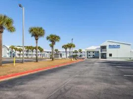 Destin Inn & Suites
