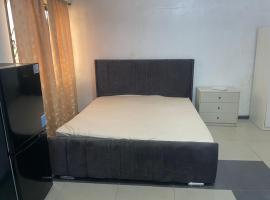 Obangs Guest House, hotel u gradu Aberdeen