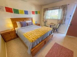 King Five Mokee Motel Pets OK Shared Kitchen