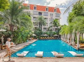 Palace Gate Hotel & Resort by EHM, hotel em Phnom Penh