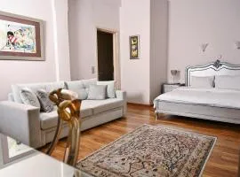 Le Bijou Luxury Rooms & Suites