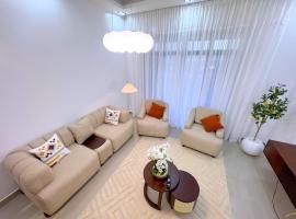 Luxury 2-Bedroom Apartment in Munyonyo, hotell i Muyenga 