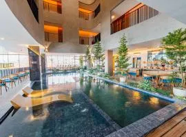 Azana Boutique Hotel Solo