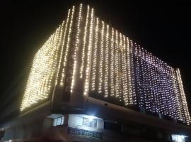Hotel HV Palace, готель у місті Бгудж