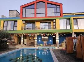 Boutique Hotel Casa Art, hotel Oresakban