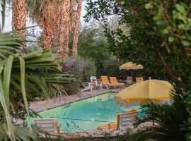 The Good House- Hot Spring Hideaway
