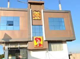 Ram Priya hotel