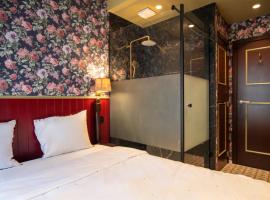 The Place Brussels, hotel di Brussels
