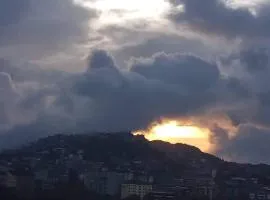 Smile and Star Hotel