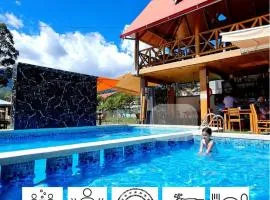 Tunki Lodge - Tours, Cabañas y Sauna