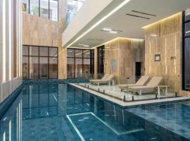 2BR Apt pool Access, khách sạn ở Riyadh