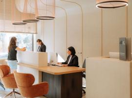 Mövenpick Hotel Bari, hotel Bariban