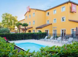 ibis Manosque Cadarache, khách sạn ở Manosque