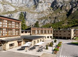 Parador de Fuente Dé, hótel í Fuente De