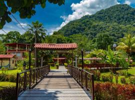 Villa Jennifer, Hotel in Tingo María