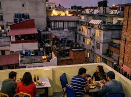 Funky Monkey Hostel Hotel & Apartment Thamel, hotell i Kathmandu