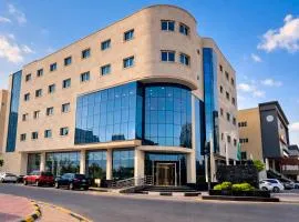 منــازل الماسة للشقق المخدومة