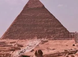 Antika Prince Pyramids View