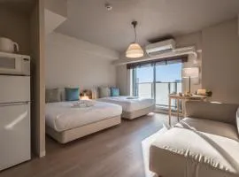 ESLEAD HOTEL Namba East