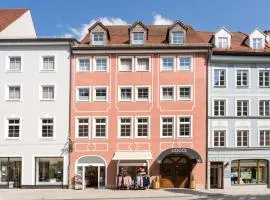 ANA Goggl, Trademark Collection by Wyndham