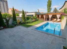 Your Holiday Home In Yerevan, hôtel à Erevan