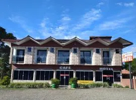 Hotel Entre Lagos