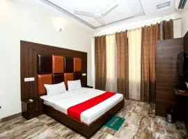 Hotel WoodCrestt Chandigarh Zirakpur ! Cozy And Affordable #Family Rooms !!