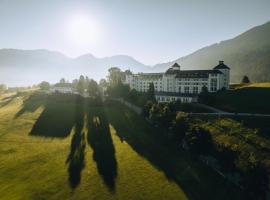 IMLAUER Hotel Schloss Pichlarn, hótel í Aigen im Ennstal