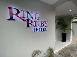 Ringruby Hotel, Oladipo Bateye
