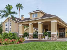 Homewood Suites by Hilton Fort Myers, hotell i Fort Myers