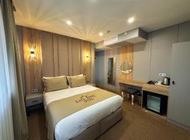 Viesnīca Kaya Home Otel pilsētā Trabzona