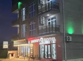 Hotel Mimino & Restaurant