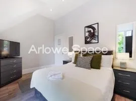 Hackney Deluxe Rooms