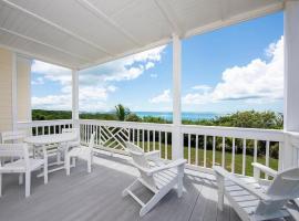 Condo w/Views, Beach, Htd Pool, Golf Cart, hotel en Governor's Harbour
