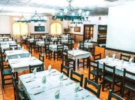 Hotel Restaurante Caracho
