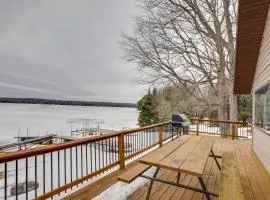 Lake Access and Pier Northwoods Fishing Cabin