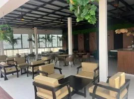 Hôtel ALMADIES 4 étoiles