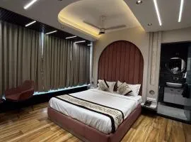 Hotel Meera International