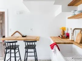 The Forest Door - Studio Suite in Stone Cottage