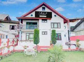 Collection O Foreshore Road Srinagar