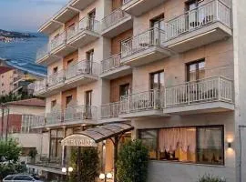 Expo Fiera Beach Jasmine