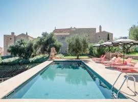Alistos Hotel