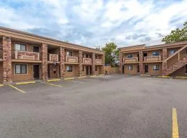 Travelodge by Wyndham South Hackensack