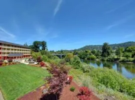 The Lodge at Roseburg