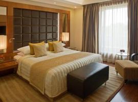 Hotel Lime Pride By GK Group Near IGI Delhi Airport, hotel em Nova Deli