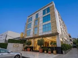Hotel Grand Suites Near Delhi Aerocity - A Unit of D'Capitol