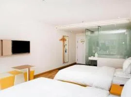 7 Days Inn Harbin West Railway Station