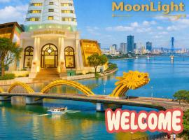 Moonlight Hotel & Suites - City Center Views, Han River and Dragon Bridge, hotel em Da Nang